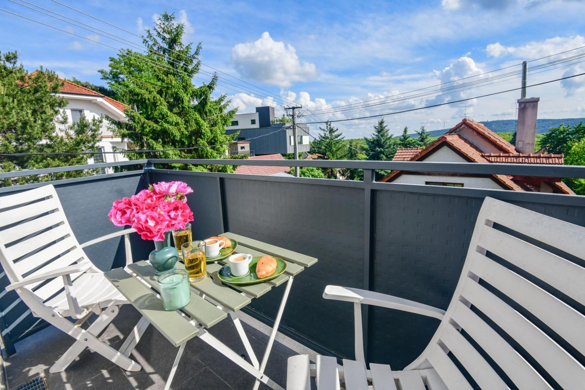 Rosemary Apartment Bratislava Exterior photo